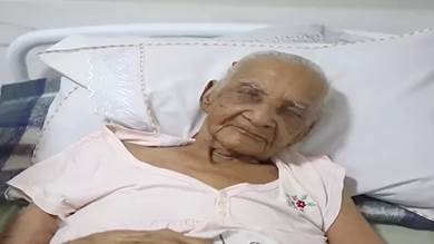 عمرها 121 سنة... فريق طبي يكتشف «أكبر معمرة بالعالم» في البرازيل